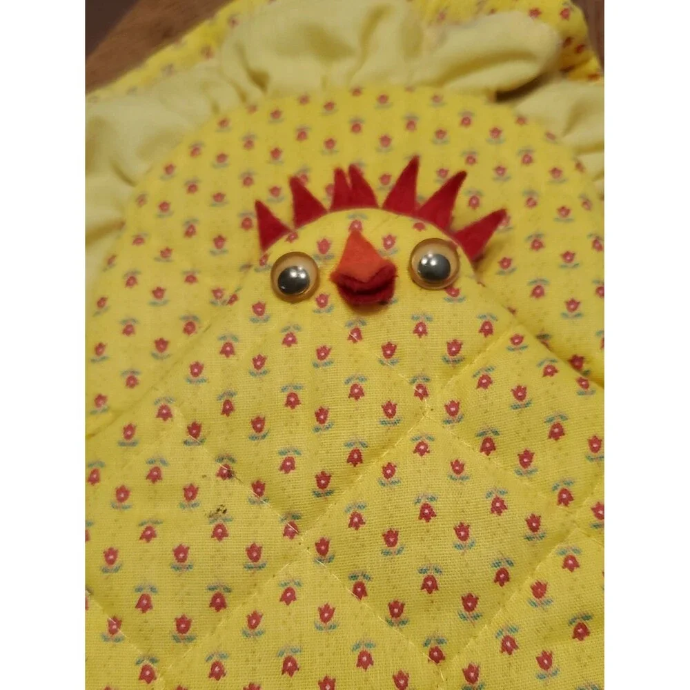 Vintage Yellow Chicken Pot Holder Hot Pad Oven Mitt